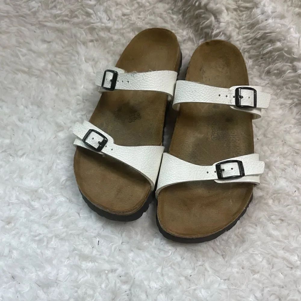 Birki’s Birkenstock white straps sandals side adjustable buckles size 6